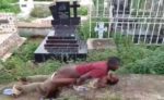 Ghanaian Guy Caught Fucking Mad Woman In A Graveyard
